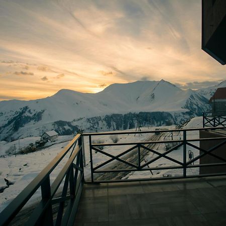 Hostel The Hills Gudauri Exteriér fotografie
