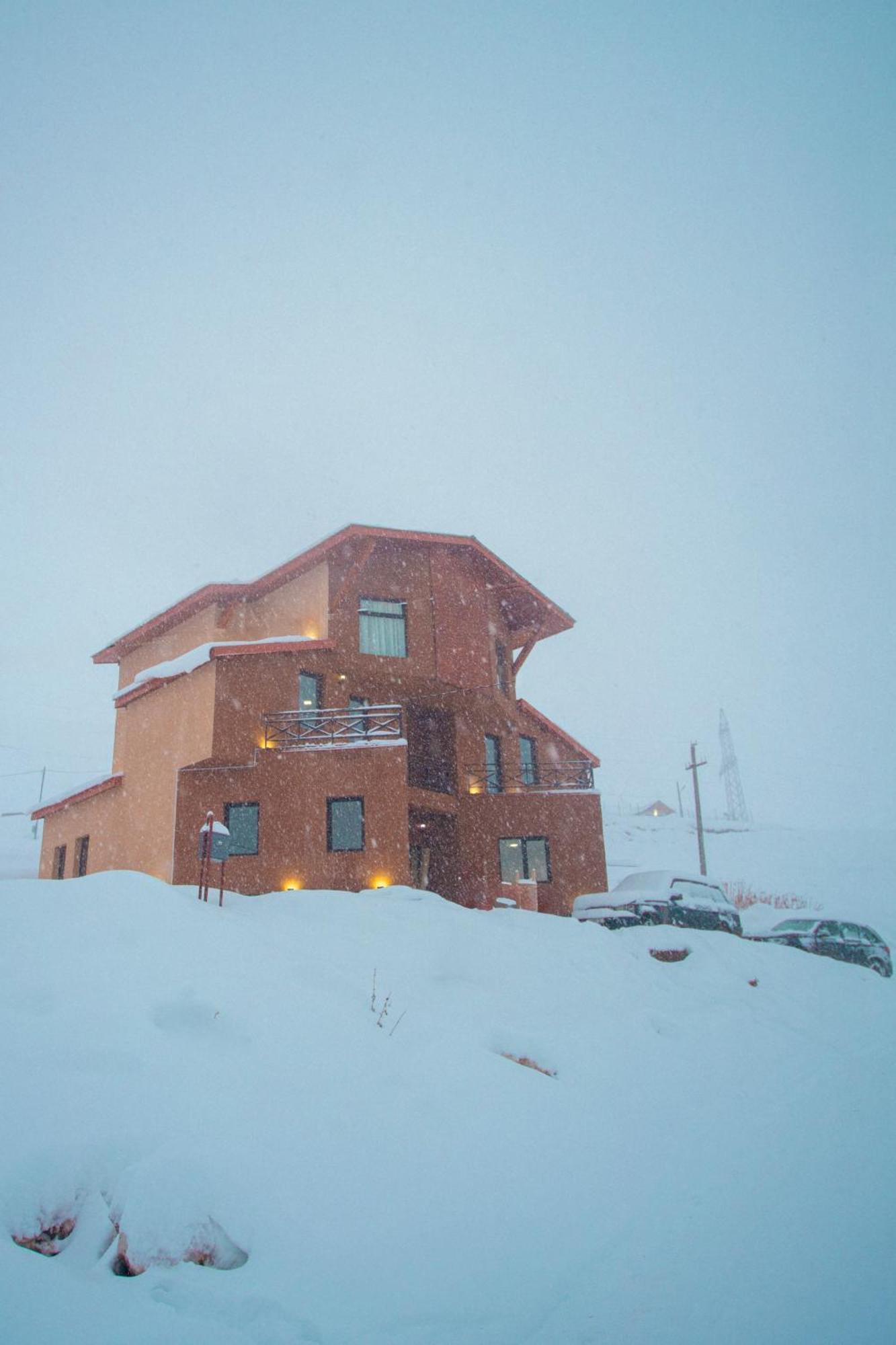 Hostel The Hills Gudauri Exteriér fotografie